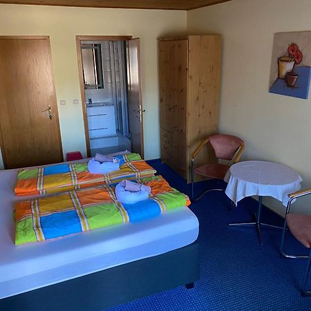 Motel Zur Festwiese Gierstädt Extérieur photo