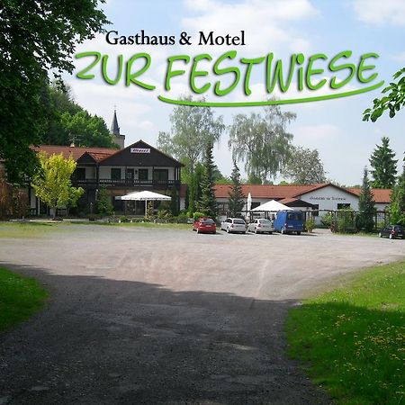 Motel Zur Festwiese Gierstädt Extérieur photo
